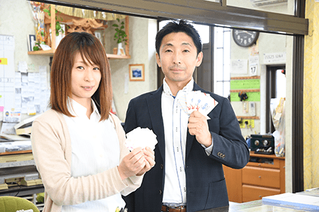 ダイハツBOXティッシュプレゼント